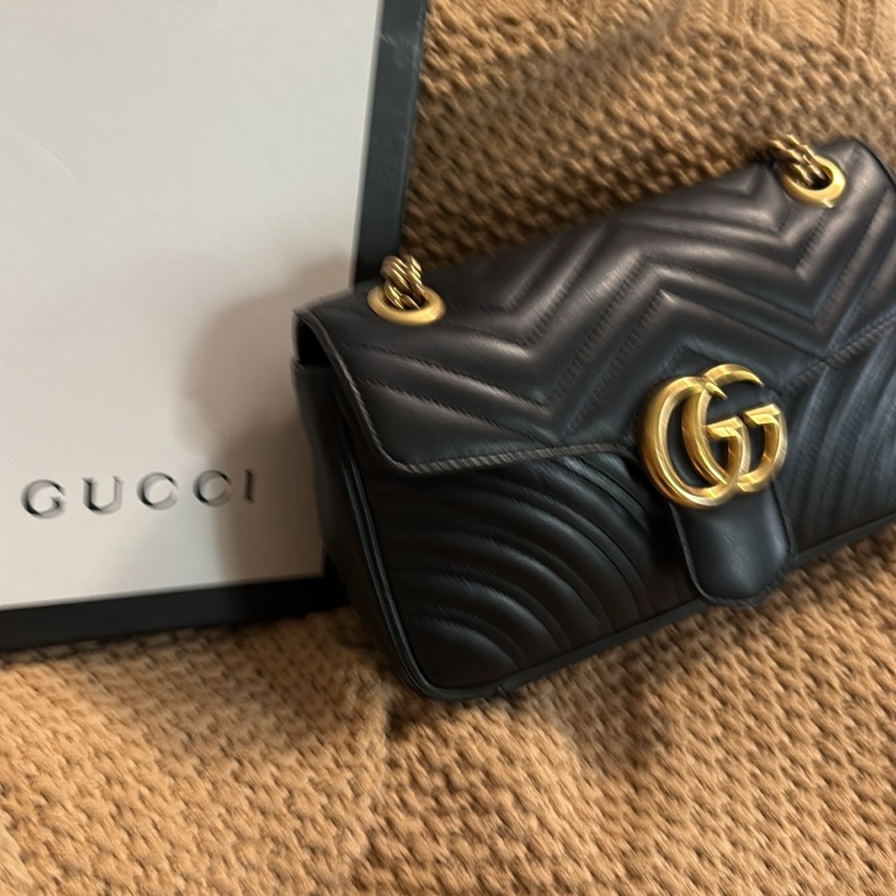 Gucci GG Marmont Black Flap Bag; EUC COA - Picture 13 of 16